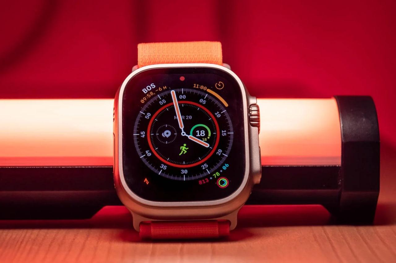 Apple Watch的爆雷時(shí)刻與“史詩(shī)級(jí)別的突破”，哪個(gè)會(huì)先到來？