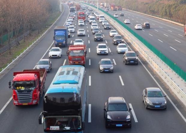 “五一”假期外地車輕微違法放行？多地交管部門發(fā)聲！