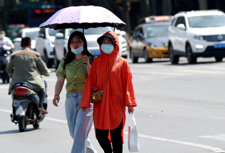 炎炎夏日！濟南市熱浪襲來，最高氣溫40.7℃，高溫紅色預(yù)警發(fā)布