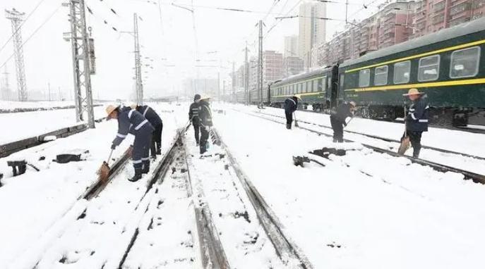 大范圍雨雪冰凍來襲，春運與農業(yè)安全備考