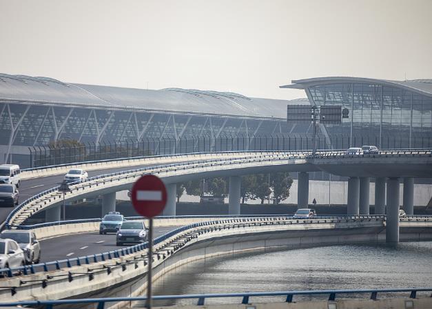 上海浦東機場網(wǎng)約車服務恢復，市交委強調(diào)規(guī)范運營和駕駛員管理